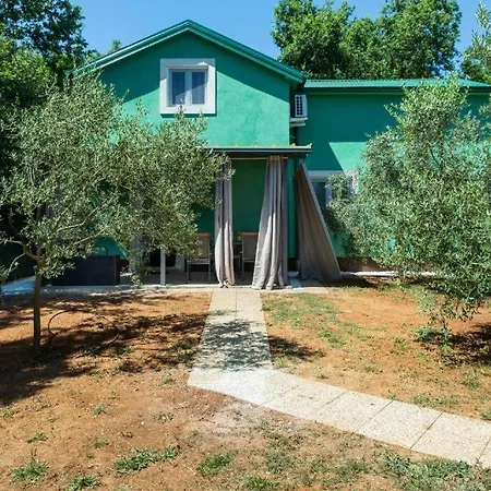 Apartamento Funtana-olive Garden